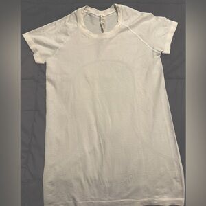 Lululemon swiftly tech short-sleeve shirt 2.0 hip length